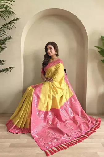 Yellow dual tone silk weaving saree with unstitched blouse
