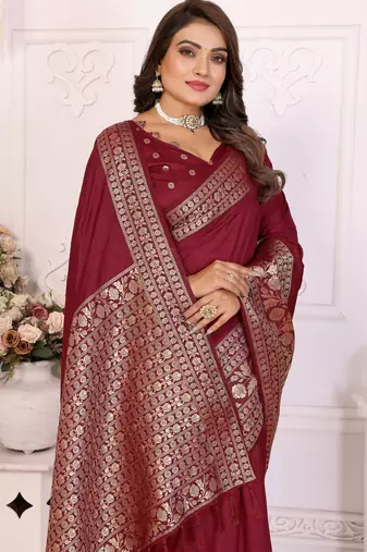 Maroon silk couple set kurta and saree with jacquard border