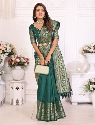 Teal green silk couple set kurta and saree with jacquard border 5