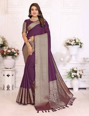 Wine silk couple set kurta and saree with jacquard border 3