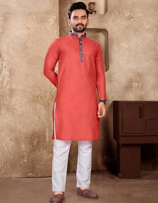 Pink silk couple set with matching kurta and saree 4
