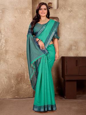 Aqua silk couple set with matching kurta and saree 3