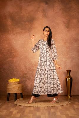 Black floral hand block printed cotton kurta pant  set of 2 1