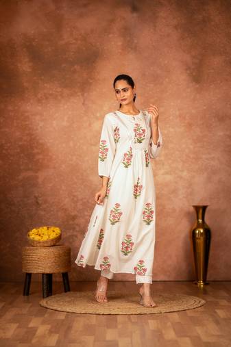 Off white pink floral hand block printed cotton kurta pant  set of 2