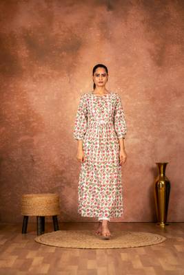 Red floral hand block printed cotton kurta pant  set of 2 1