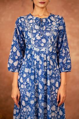 Blue floral hand block printed cotton kurta pant  set of 2 2