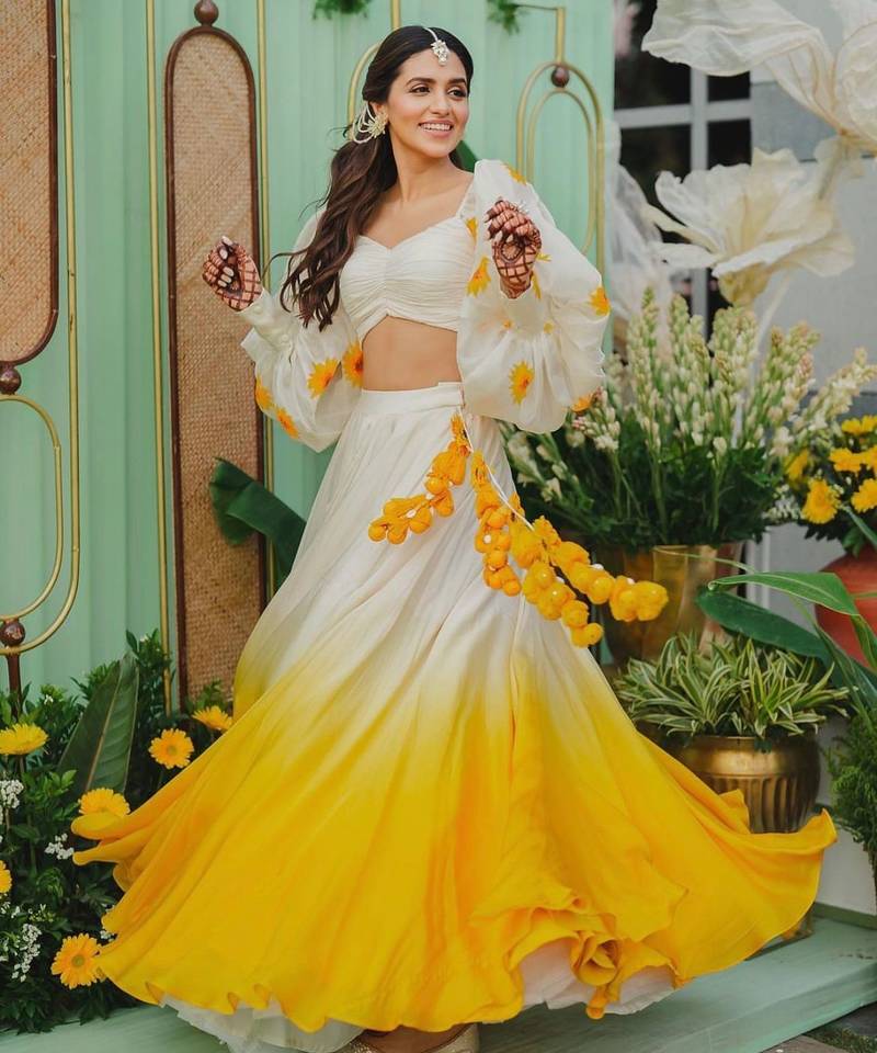 YELLOW DIGITAL PRINTED ORGANZA SILK HALDI LEHENGA CHOLI