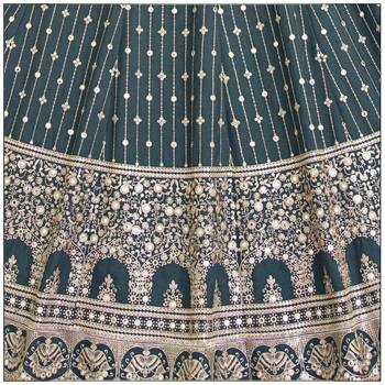 emerald green embroidered lehenga set with dupatta 3