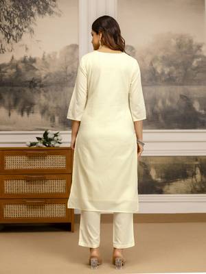 white cotton kurta pant set with floral embroidery and dupatta 2