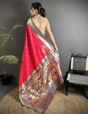 pinkish red lichi silk blend paithani peacock motifs zari work saree 3