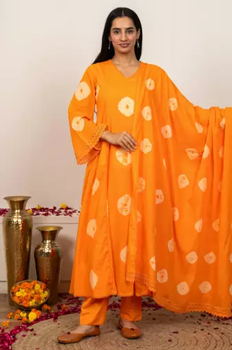 Orange tie & dye cotton suit set of 3