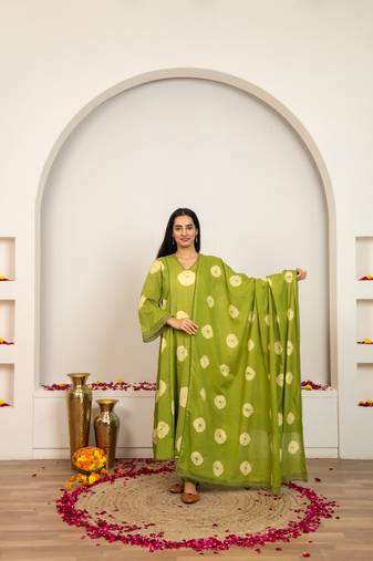 green cotton tie & dye salwar suit with lace detailing