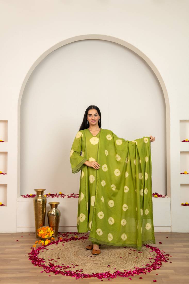 Green tie & dye cotton suit set of 3