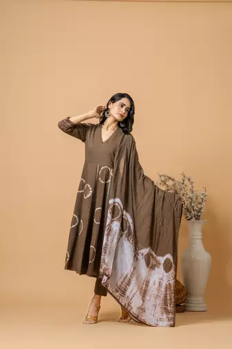 Brown tie & dye cotton suit set of 3