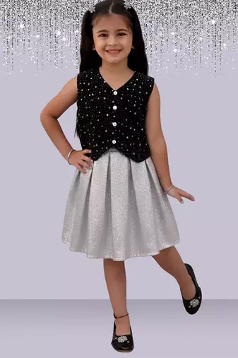 Black printed velvet co ord set