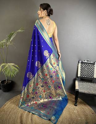 royal blue lichi silk blend peacock & floral motifs zari weaving paithani saree 3