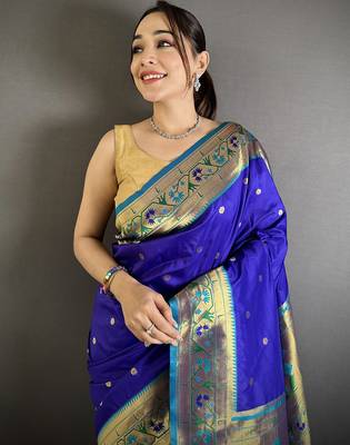 blue lichi silk blend ikkat floral motifs zari woven paithani saree 4