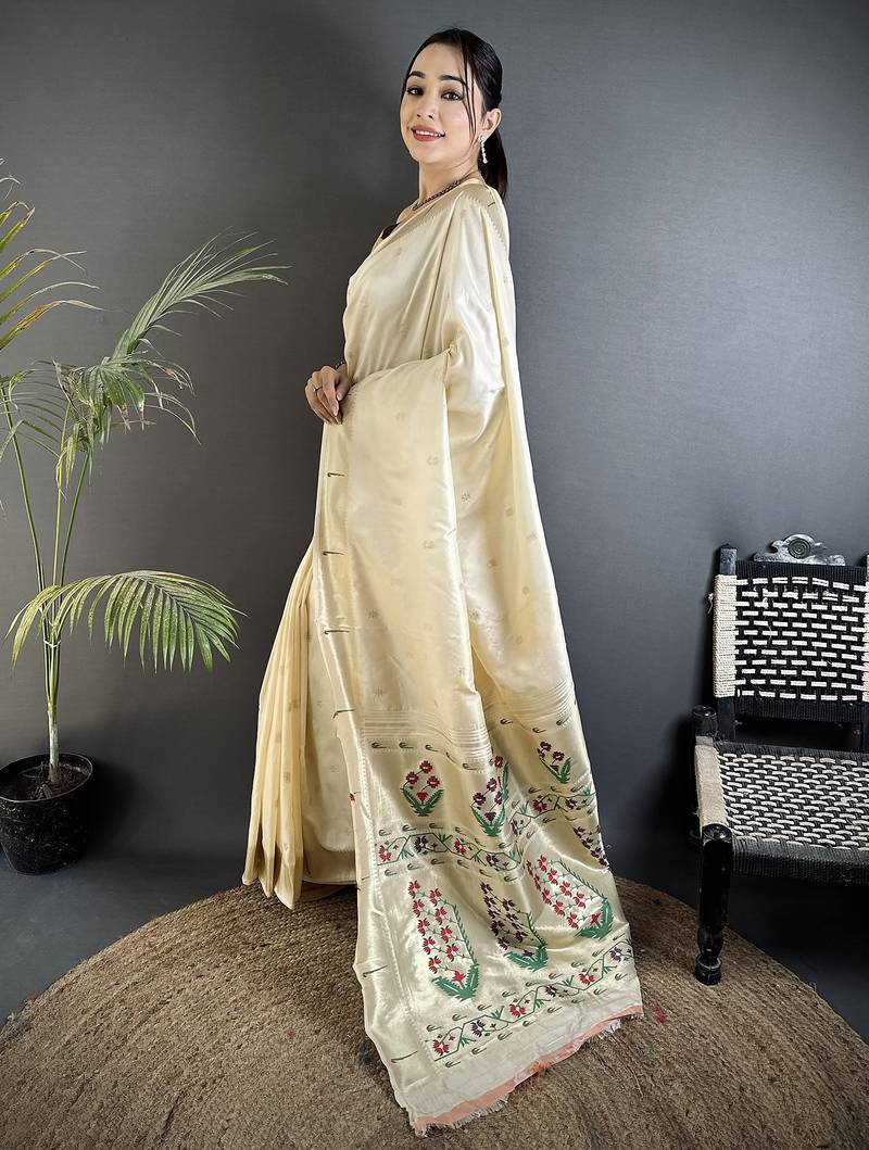 cream lichi silk blend floral ikkat motifs zari weaving paithani saree