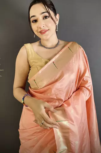 peach lichi silk blend floral ikkat motifs zari weaving paithani saree