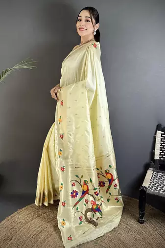 cream lichi silk blend parrot & floral woven design zari weaving paithani saree