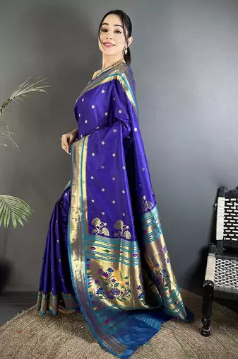 royal blue lichi silk blend floral motifs zari weaving paithani saree