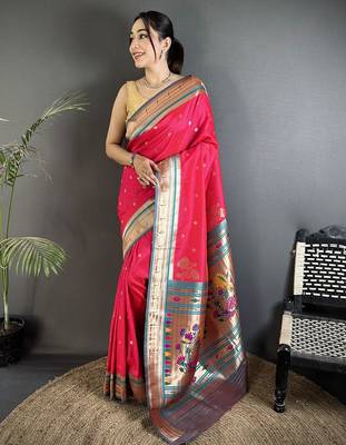 rani pink lichi silk blend floral motifs zari weaving paithani saree 1