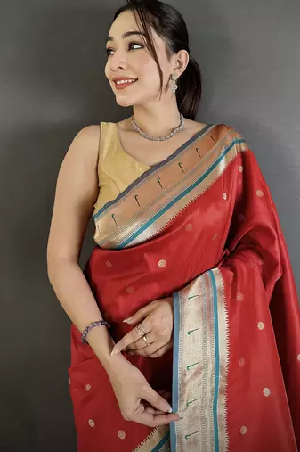 red lichi silk blend floral motifs zari weaving paithani saree
