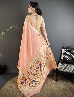 peach lichi silk blend parrot & floral woven design zari weaving paithani saree 3
