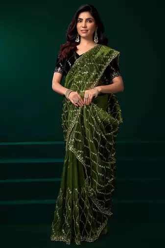 Green net jaal pattern sequence embroidery thread work party wear saree