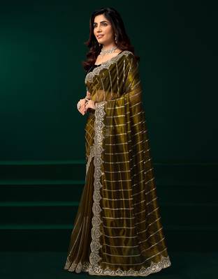 Mehendi green net shimmering lines sequence embroidery party wear saree 2