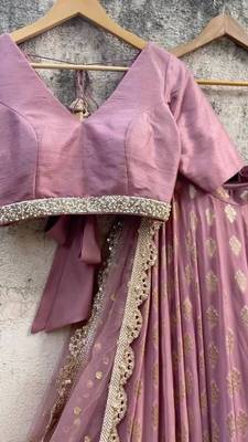 peach banarasi georgette lehenga choli with gold motifs 2