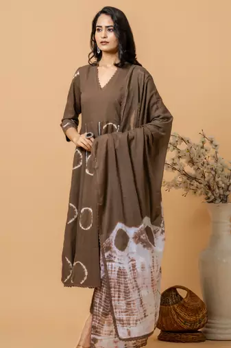 brown cotton suit set with tie & dye designs