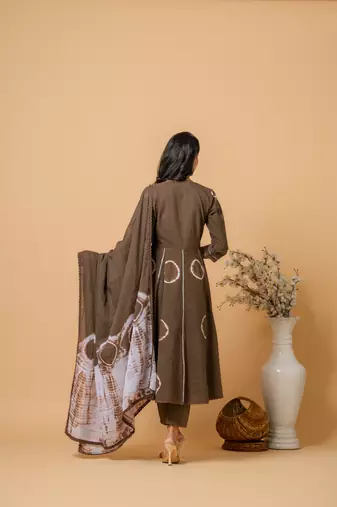 brown cotton suit set with tie & dye designs