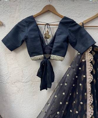 black banarasi georgette lehenga choli with gold motifs 3