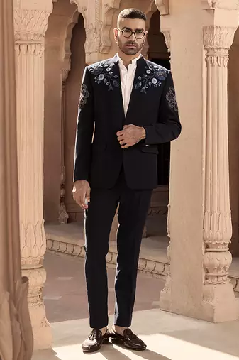 Blue embroidered linen bandhgala set