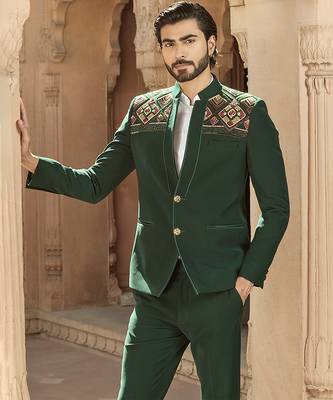Green embroidered linen bandhgala set 3