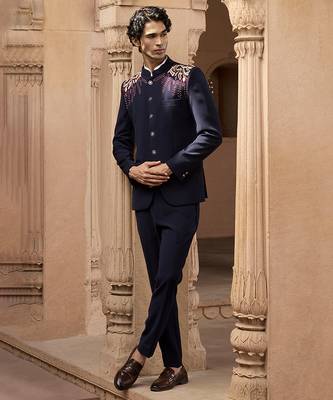 Blue embroidered linen bandhgala set 3