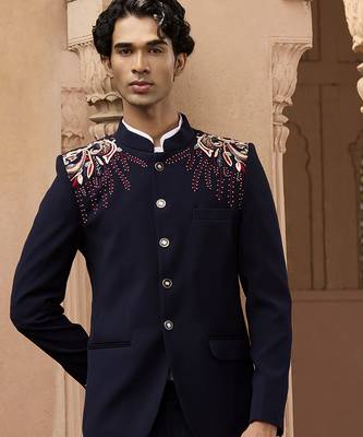 Blue embroidered linen bandhgala set 4