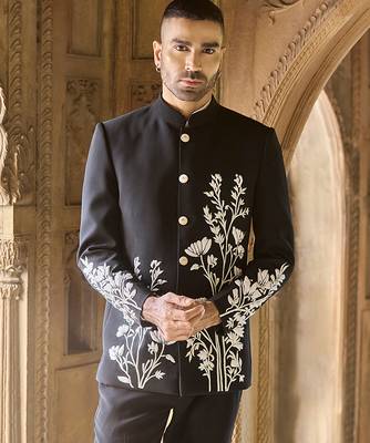 Black embroidered linen bandhgala set 4