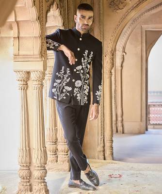 Black embroidered linen bandhgala set 1