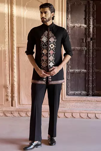 Black embroidered linen kurta set