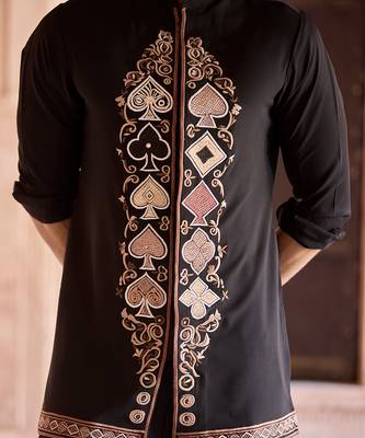 Black embroidered linen kurta set 4