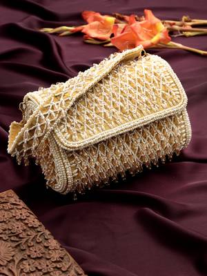  crystal cascade champagne velvet diamond mesh design embellished clutch 1
