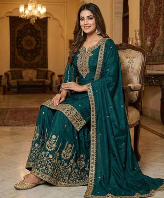 emeralDark green chinon embroidered palazzo suit 2