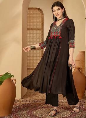 Black rayon calf length solid 3/4 sleeve v-neck flared kurta suit set 3