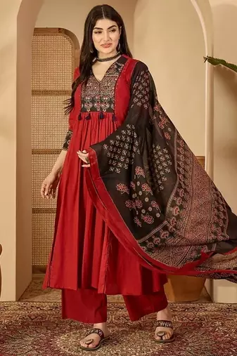 Maroon rayon calf length solid 3/4 sleeve v-neck flared kurta suit set