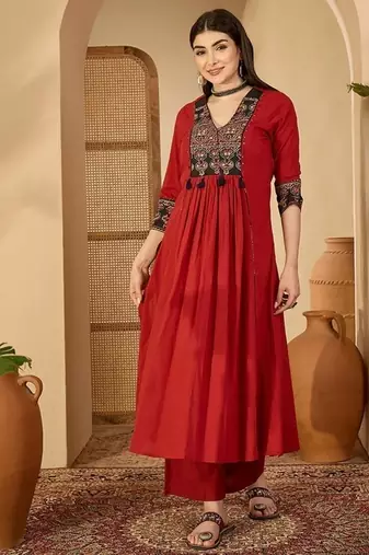 Maroon rayon calf length solid 3/4 sleeve v-neck flared kurta suit set