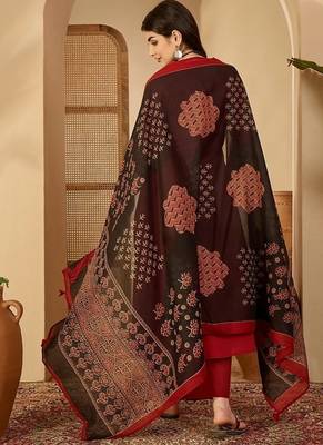 Maroon rayon calf length solid 3/4 sleeve v-neck flared kurta suit set 5