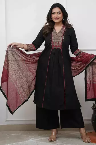 Black rayon calf length solid 3/4 sleeve v-neck flared kurta suit set