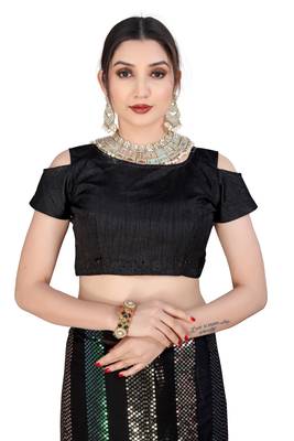 Black sequenced embriodered georgette saree with blouse piece. 3